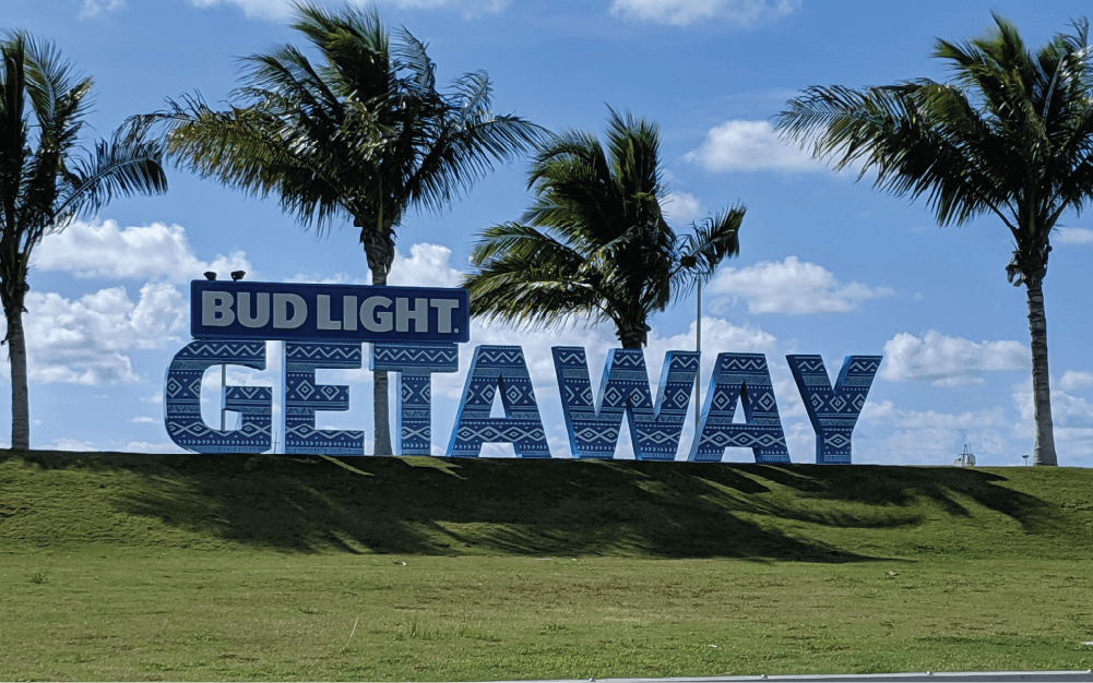 3d Elements & Signs - dimensional signage - bud light getaway