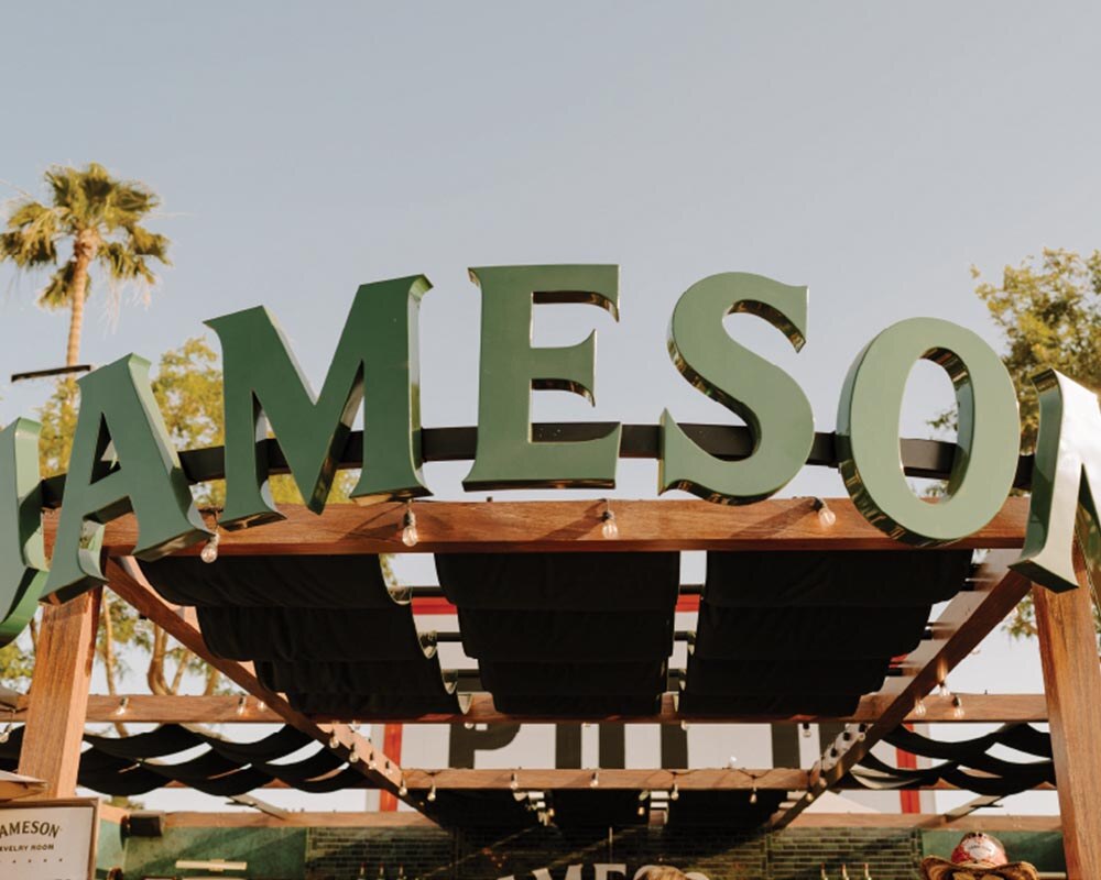 3d Elements & Signs - dimensional signage - jameson stagecoach-1