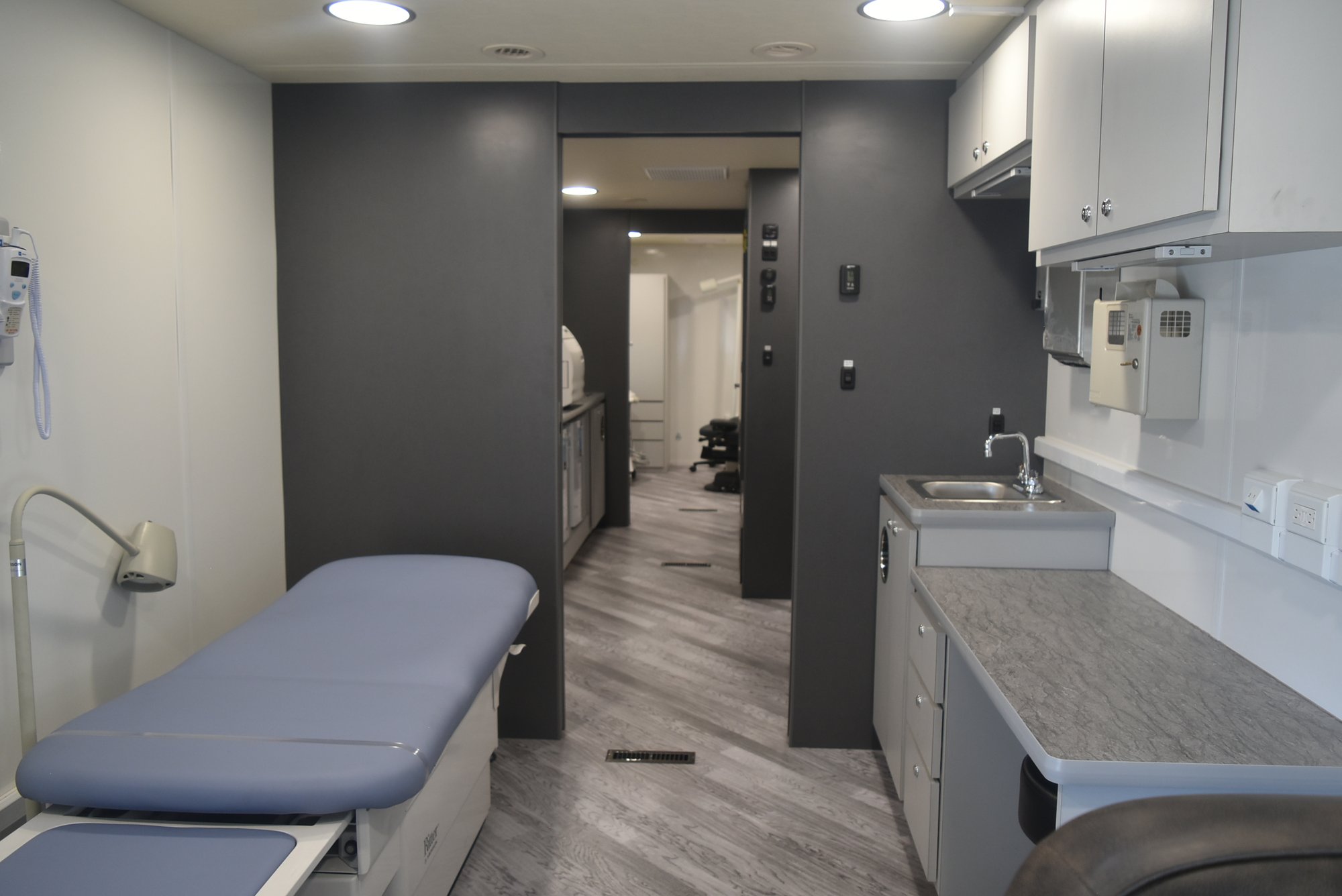B9 Interior Mobile Health & Wellness exam room
