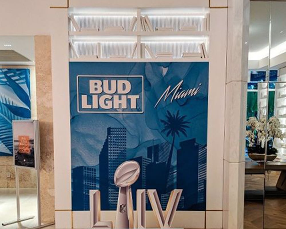 bud-light-superbowl-miami-dimensional-signs