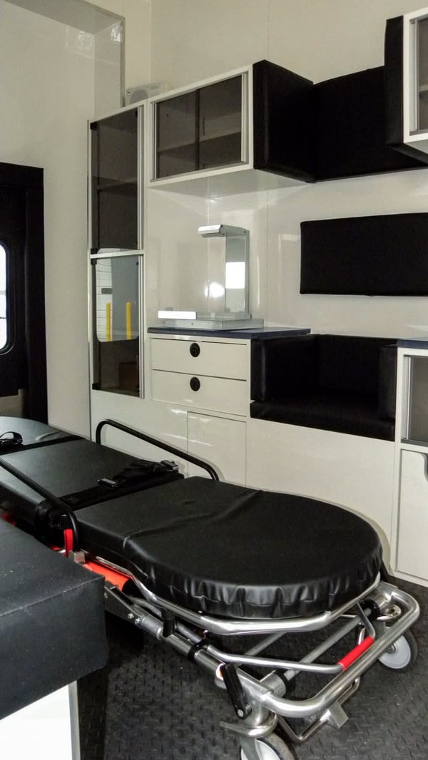 medical bed mobile medical trailer