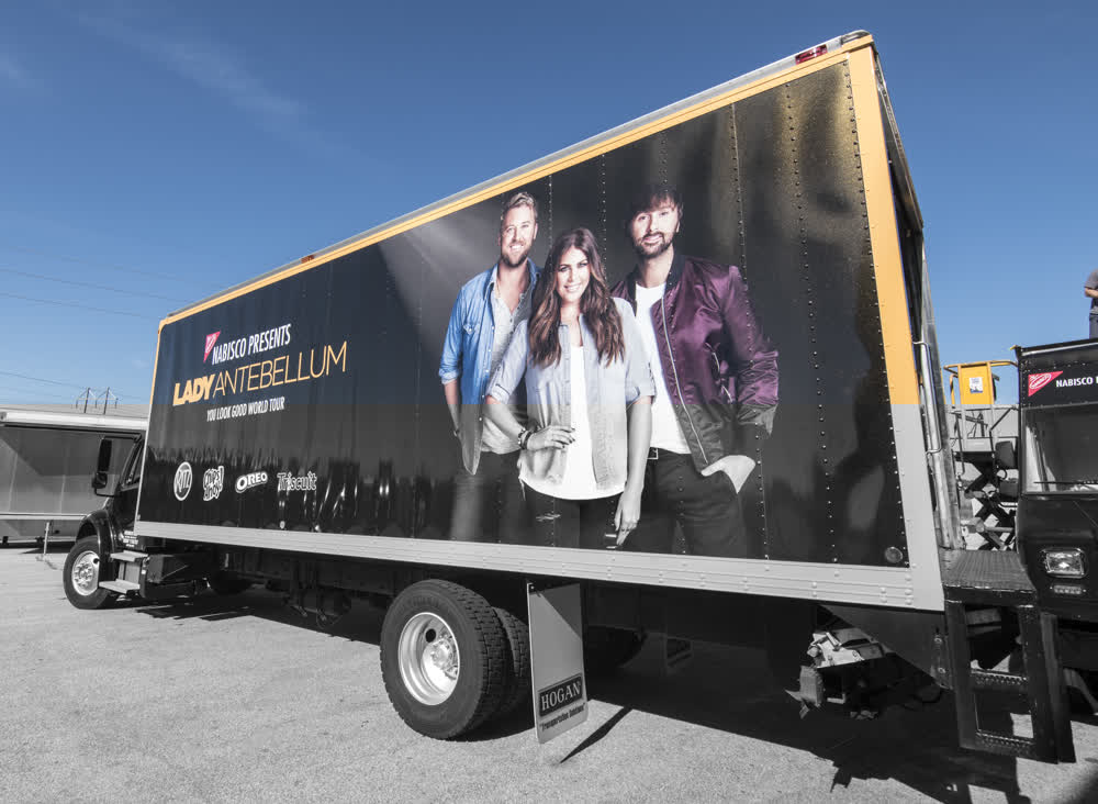 lady antebellum mobile billboard truck trailer