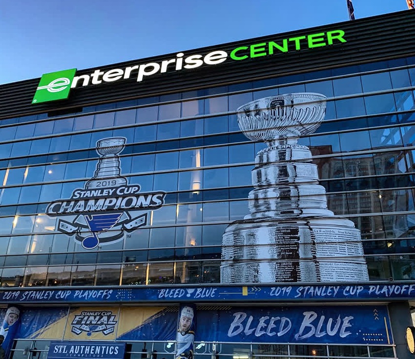 large-scale window graphics