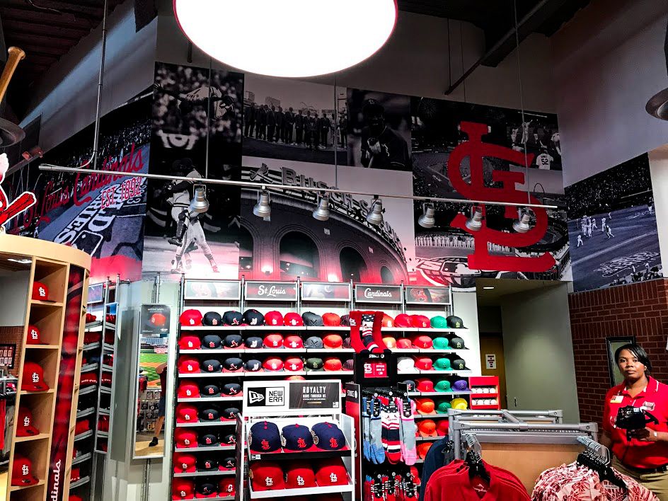 cardinals retail graphics
