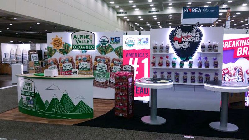 daves bread trade show displays