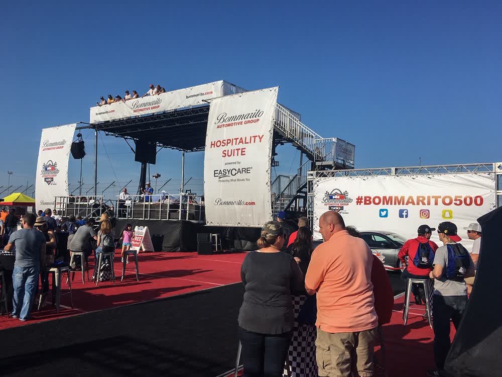 bommarito 500 banners