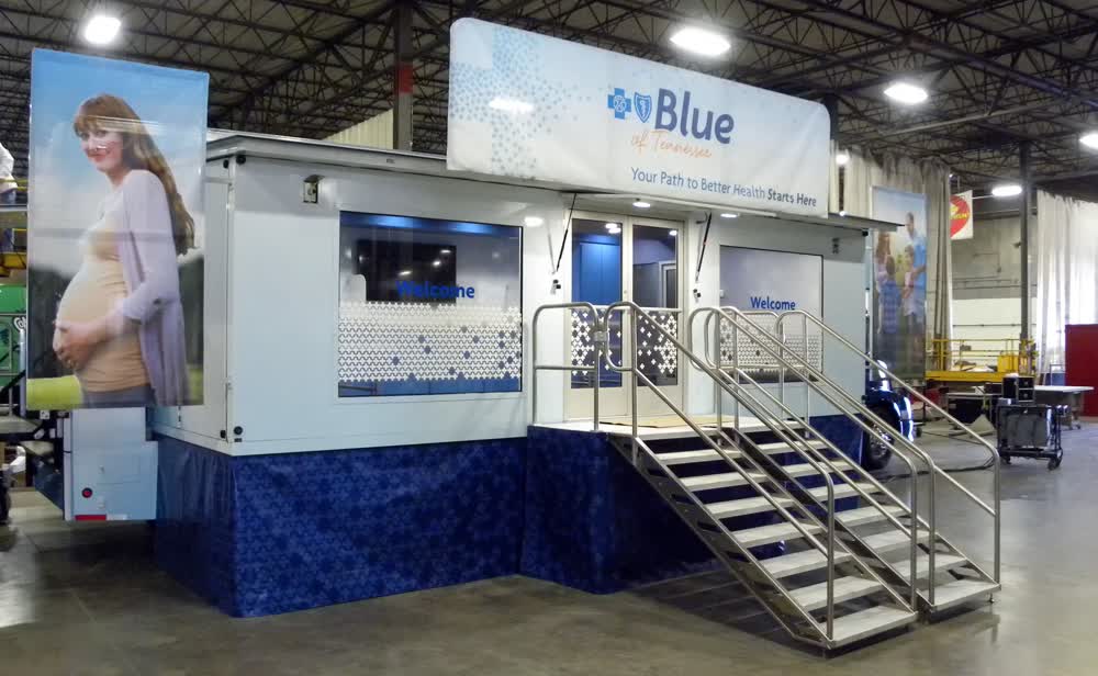 blue of tennessee mobile command center mobile medical trailer