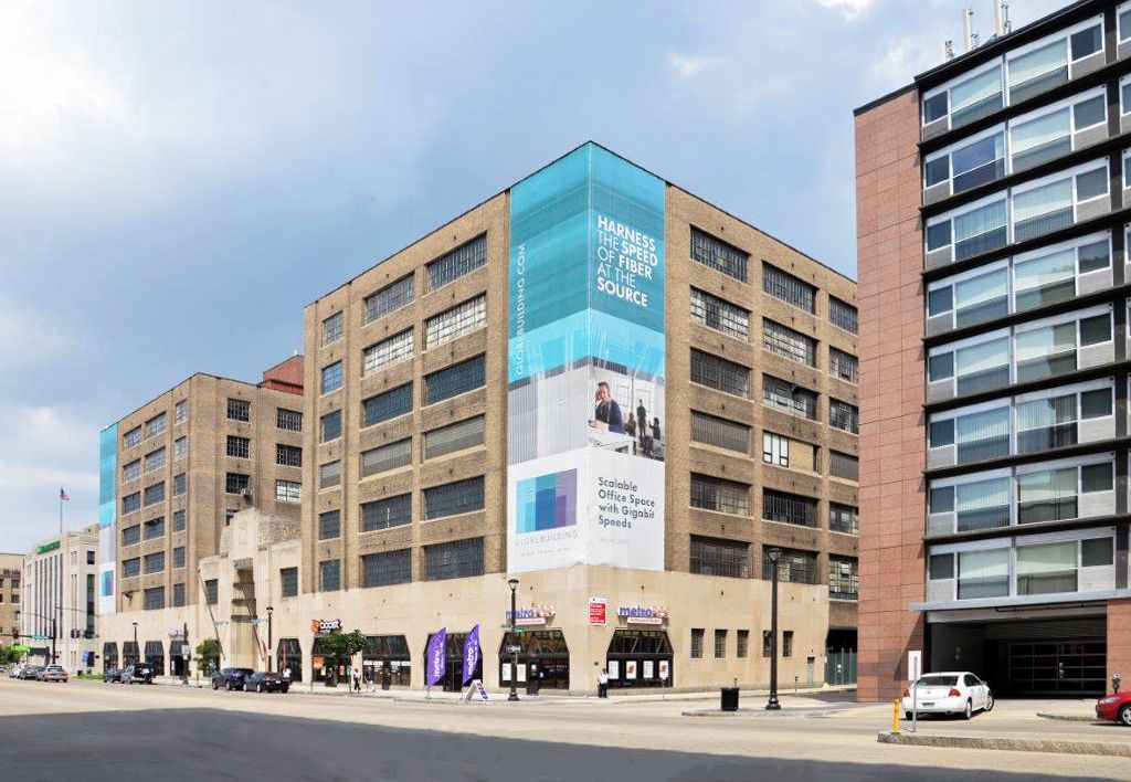 globe building banner-3-1