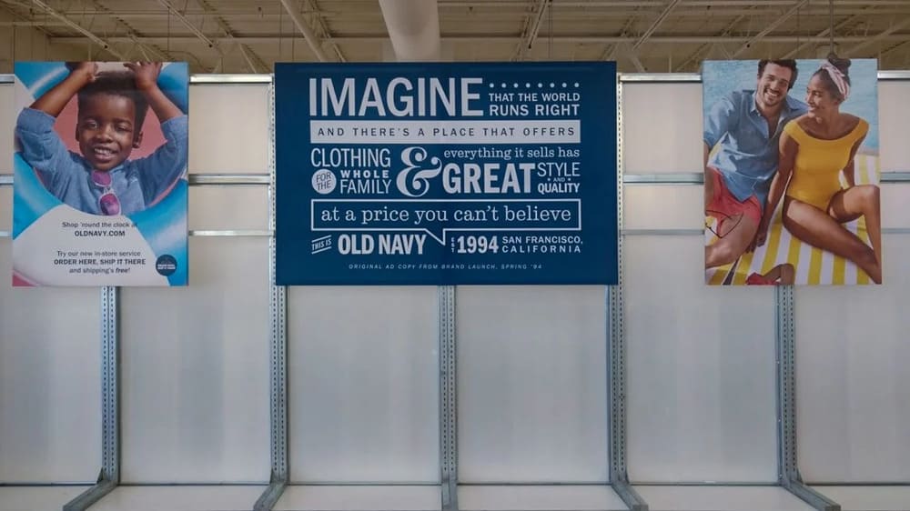 old navy graphics signage