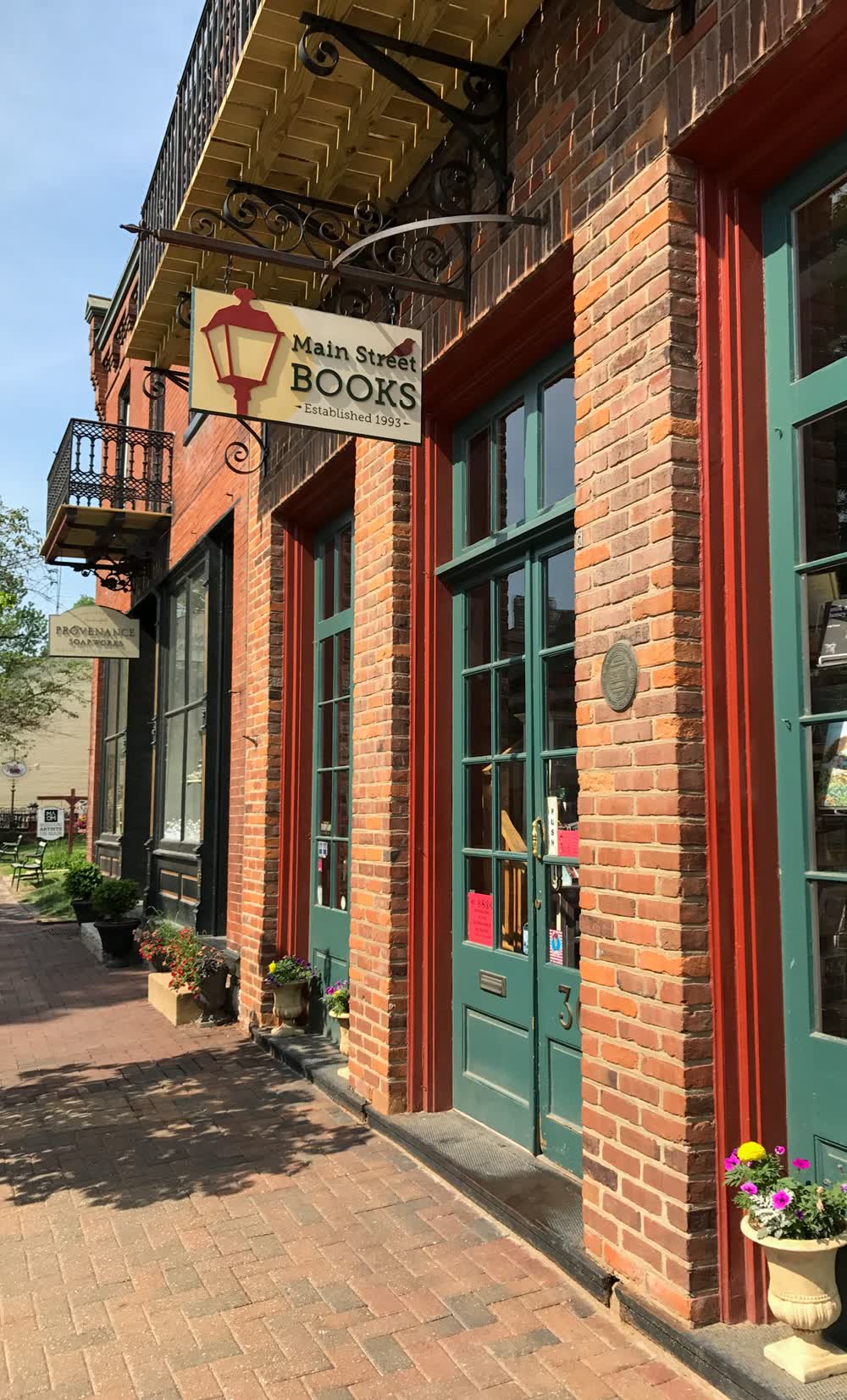 main street books visitor guide