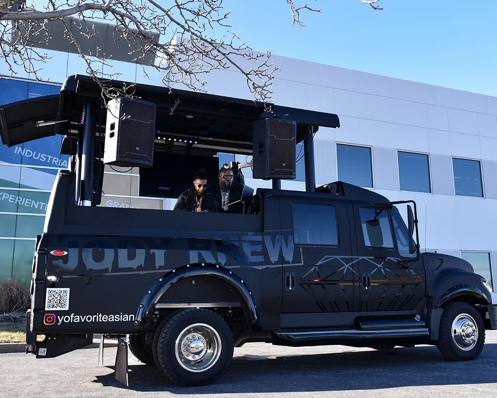 DJ Truck Exterior