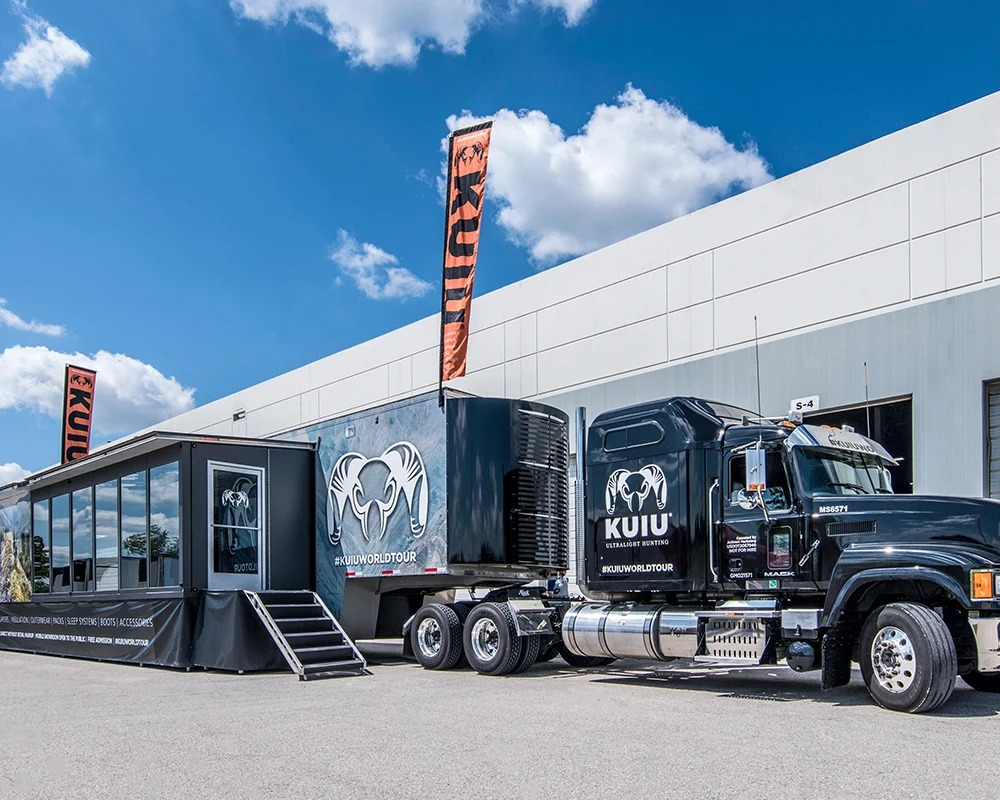 KUIU Trailer Exterior